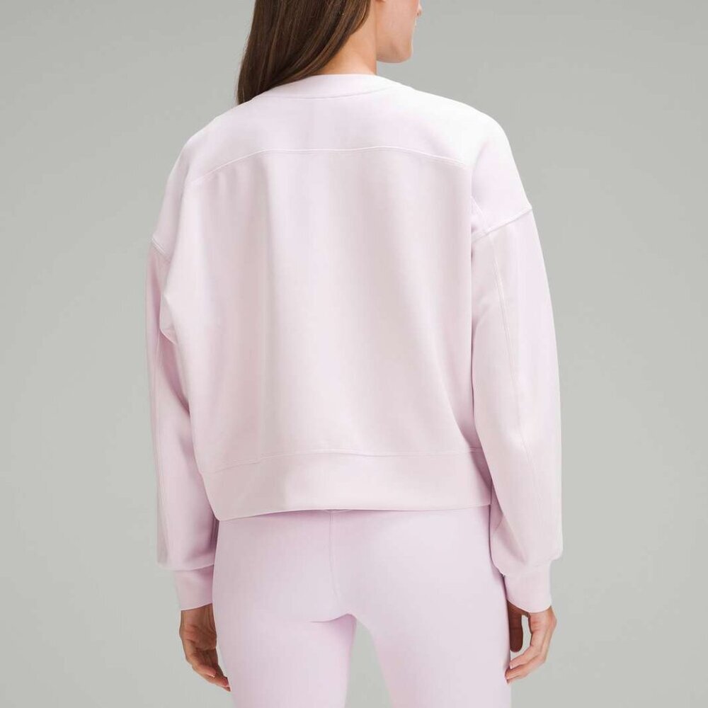 Lululemon Softstreme Perfectly Oversized Cropped Crew - Picture 4 of 7